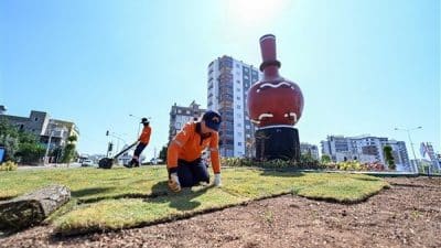 Mersin Büyükşehir Belediyesi Park ve Bahçeler Dairesi Başkanlığı ekipleri, yıl
