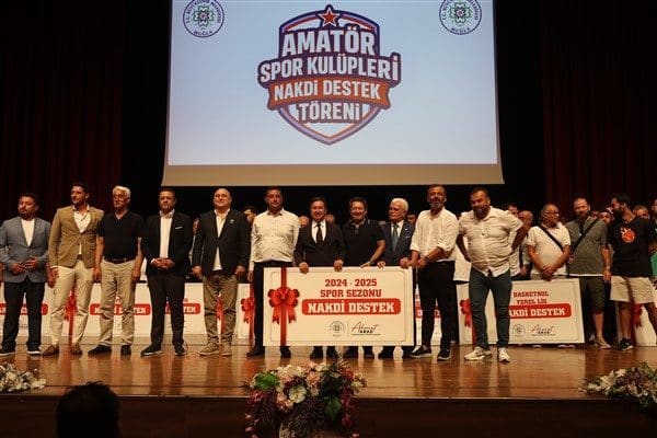 Büyükşehir Belediyesi, amatör spor kulüplerinin sayısını arttırmak ve kulüplere can