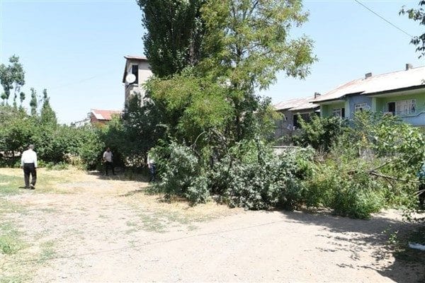 Fen İşleri Müdürlüğü ekipleri tarafından yürütülen çalışmalar kapsamında, yol yapımına