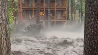New Mexico'daki ani sel felaketinin ardından birkaç kurtarma gerçekleştirildi; bir