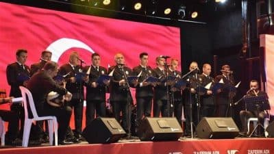 Ordu Büyükşehir Belediyesi önündeki 15 Temmuz Demokrasi Meydanı’nda düzenlenen programa,