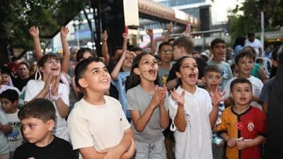 Osmangazi Belediyesi tarafından düzenlenen “Osmangazi’de Yaz Etkinliği” programı kapsamında, Panayır