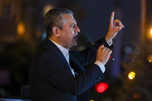 Cumhuriyet Halk Partisi (CHP) Genel Başkanı Özel, İstanbul Sancaktepe’de gerçekleştirilen