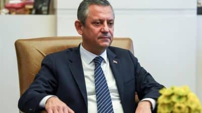 Cumhuriyet Halk Partisi (CHP) Genel Başkanı Özel, Amasya Anıt Meydanı’nda düzenlenen