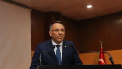 Iğdır Üniversitesi Rektörü Prof. Dr. Gürel, son günlerde başta İzmir