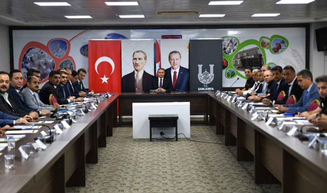 Vali Hasan Şıldak başkanlığında GAPTAEM’de yapılan toplantıda TOKİ deprem konutları