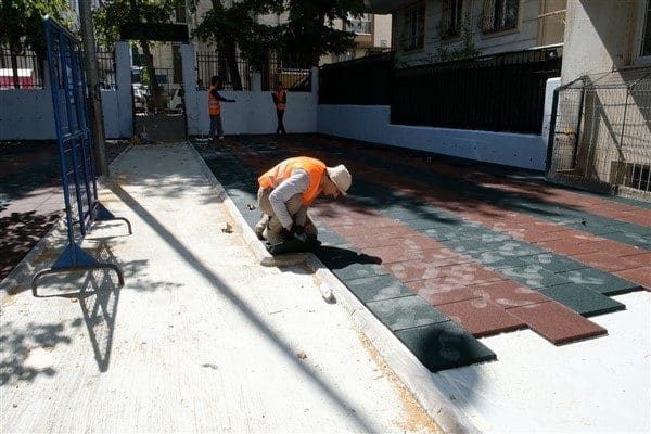 Esenyurt Belediyesi, Turgut Özal Mahallesi’nde bulunan Sardunya Parkı’nı tamamen yeniledi.