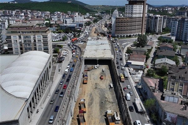 Çalışmalar tamamlandığında İstanbul-Şile Otoyolu her iki yönde de kesintisiz olarak
