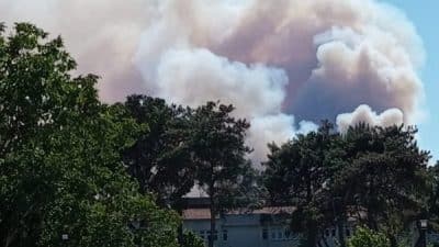 İstanbul Valiliği'nden yapılan açıklamaya göre, Silivri’de çıkan orman yangını saat