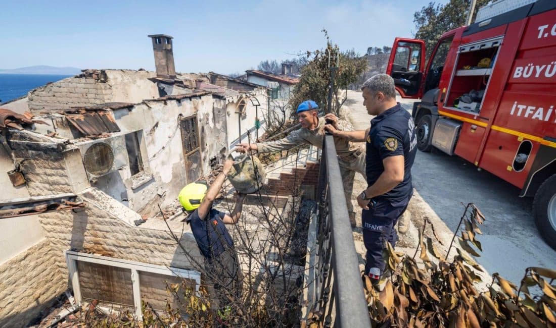İzmir Büyükşehir Belediyesi İtfaiye Dairesi Başkanlığı ekipleri, Menderes ile Seferihisar
