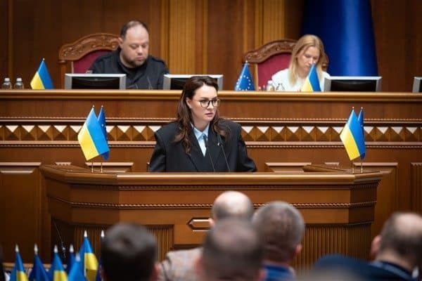 Ukrayna Başbakanı Yulia Svyrydenko, her bakanın mümkün olan en kısa sürede