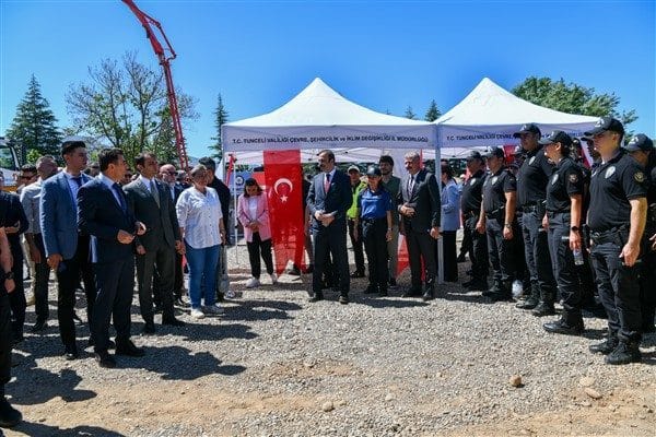 Törene, Tunceli Valisi Şefik Aygöl, protokol üyeleri ve emniyet mensupları