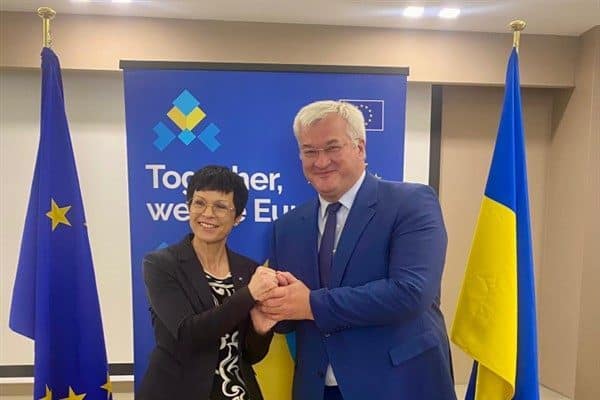 Ukrayna Dışişleri Bakanı Sybiha, Avrupa Komisyonu'nun Genişlemeden Sorumlu Komisyon Üyesi
