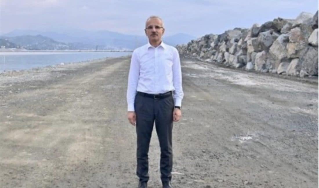 Ulaştırma ve Altyapı Bakanı Uraloğlu,  Muharrem İnce’nin orman yangınlarına ilişkin