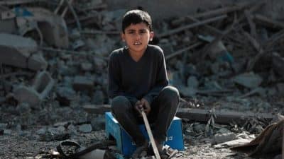 UNRWA tarafından yapılan açıklamada, Gazze nüfusunun yarısını çocukların oluşturduğu belirtildi. Yaklaşık