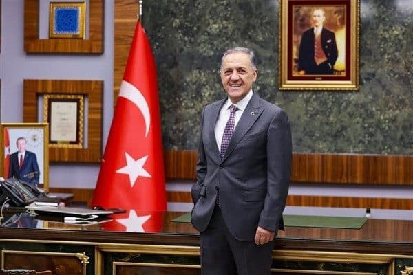 Bingöl Valisi Usta, Kuran-ı Kerimin yakılması, Hz. Muhammed'in resminin yapılması