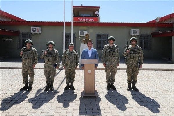 Hatay Valisi Mustafa Masatlı, Hassa ilçesinde bulunan Yağmur Hudut Karakolu’nu