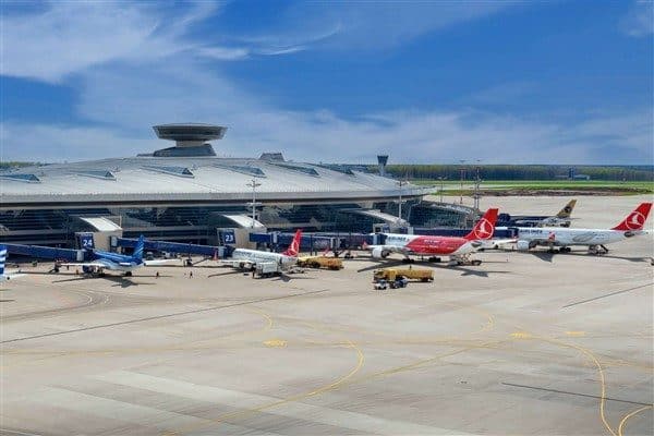Yapılan açıklamada, "Aşağıda listelenen Türk Hava Yolları uçuşlarıyla geldiyseniz ve