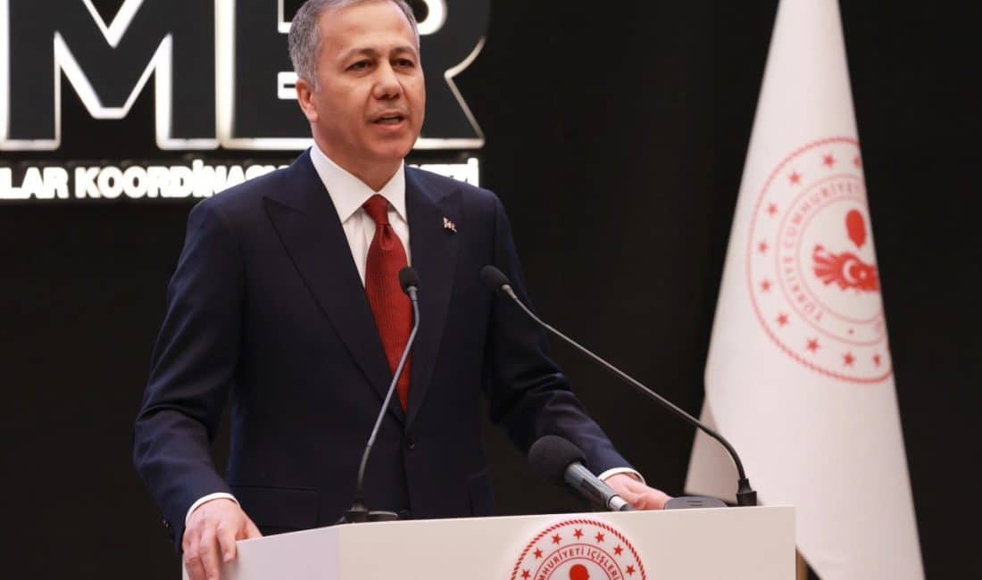 İçişleri Bakanı Yerlikaya, düzensiz göçle mücadelede önemli yer bulan Mobil