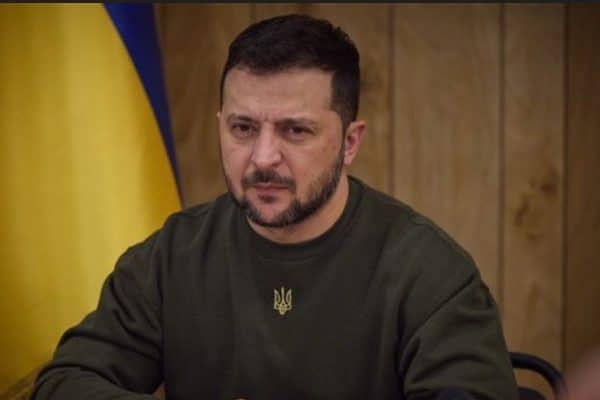 Ukrayna Devlet Başkanı Zelenski, Donetsk ve Mariupol başta olmak üzere Luhansk,