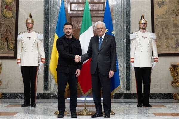Ukrayna Devlet Başkanı Volodimir Zelenski, ülkeler arasındaki samimi dostluğu teyit
