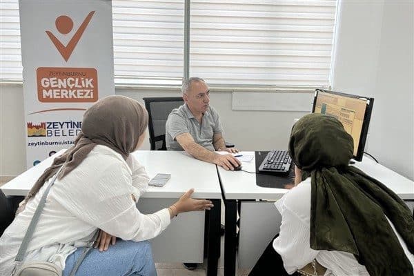 Zeytinburnu Gençlik Merkezi (ZEYGEM), Yükseköğretim Kurumları Sınavı (YKS)’na giren öğrencilerin