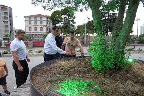 10. Yıl Parkı, belediye ekiplerinin çalışmalarıyla yeniden canlandırılacak. Başkan Köse,