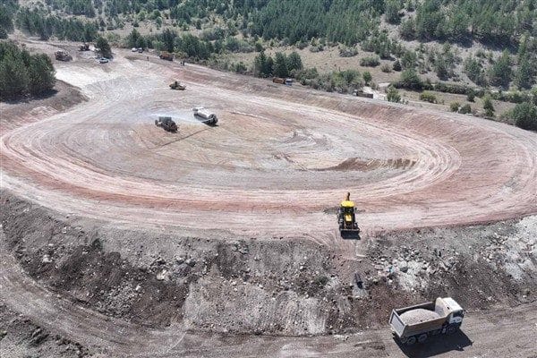 Ankara Büyükşehir Belediyesi, Çamlıdere Beşbeyler Mahallesi’nde başlattığı hayvan içme suyu