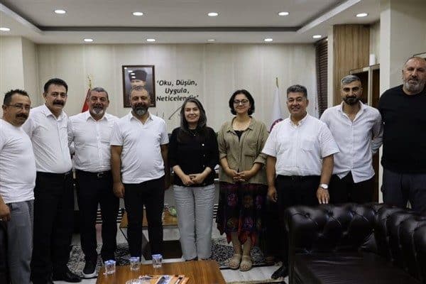 Gerçekleşen ziyarette, kentteki spor altyapısının güçlendirilmesi, gençlerin spora yönlendirilmesi ve