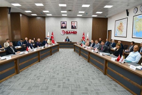 Kırşehir Valiliğinden yapılan açıklamaya göre toplantının açılış konuşmasını yapan Kırşehir Valisi
