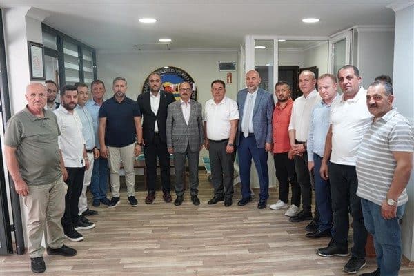 Milletvekili Mesten’e ziyaretlerinde Orhangazi Belediye Başkanı Bekir Aydın, AK Parti