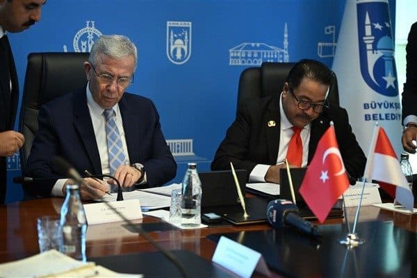 Ankara ve Endonezya’nın başkenti Cakarta’nın kardeş kent olması için ön