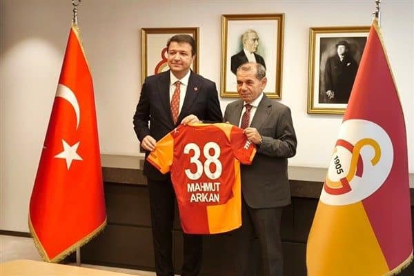 Saadet Partisi Genel Başkanı Mahmut Arıkan, Galatasaray Spor Kulübü Başkanı