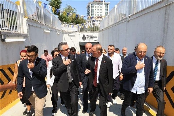 Kartaltepe Mahallesi’nde hizmete giren otoparkın açılışı, İBB Başkanvekili Nuri Aslan,