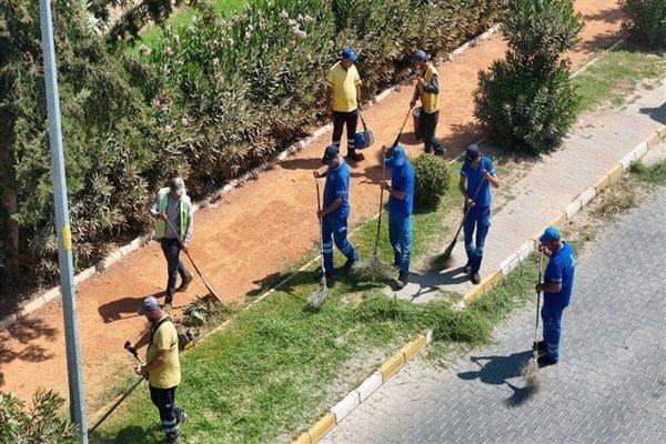 Eş zamanlı olarak yürütülen çalışmalar kapsamında; cadde ve bulvarlarda peyzaj