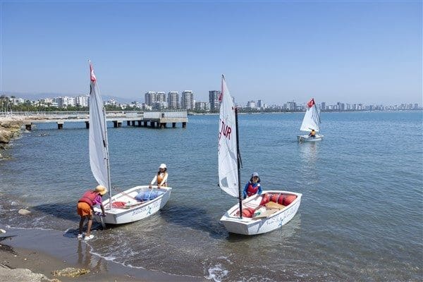 Babil Su Sporları Merkezi’nde yoğun ilgi gören kurslardan biri de