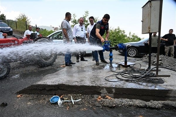 İçme Suyu Dairesi Başkanlığı ekipleri, Salihli ilçesine bağlı Bahçecik Mahallesi’nde