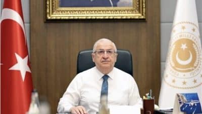 Milli Savunma BakanıGüler, Japonya Savunma Bakanı  Nakatani’yi Milli Savunma Bakanlığında