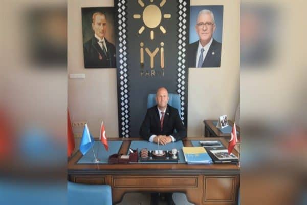 İYİ Parti Orhangazi İlçe Başkanı Bülent Bakış, yeni eğitim-öğretim yılı