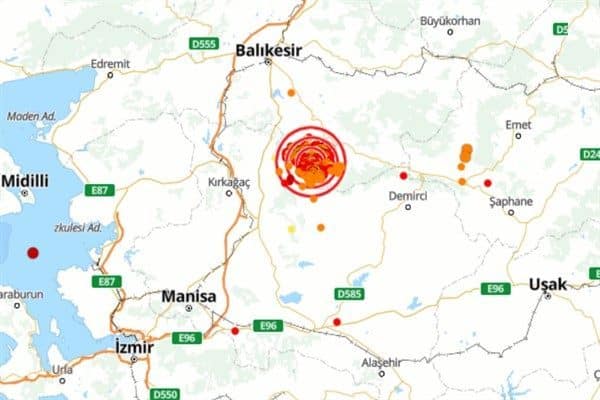 Boğaziçi Üniversitesi Kandilli Rasathanesi ve Deprem Araştırma Enstitüsü (KRDAE) verilerine