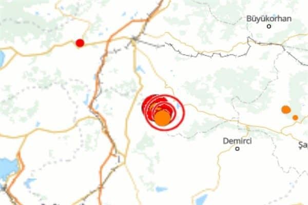 Boğaziçi Üniversitesi Kandilli Rasathanesi ve Deprem Araştırma Enstitüsü (KRDAE) verilerine