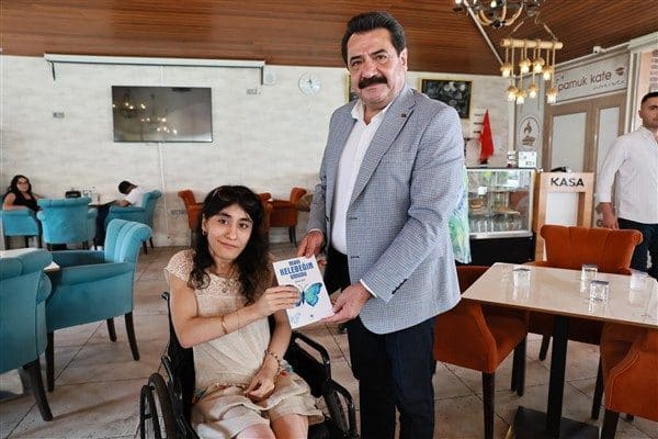 Pamukkale Belediye Başkanı Ertemur, kendisiyle tanışıp sohbet etmek isteyen Serabral