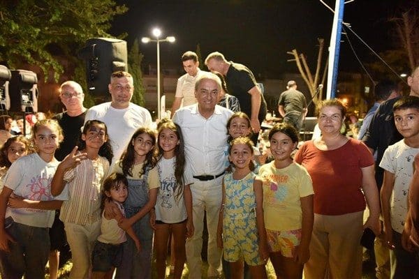 Kepez Belediyesi’nin “Sahne Kepez” etkinlikleri, bu kez Yeni Mahalle Mahallesi’nde