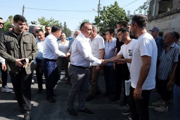 Aladağ Belediyesi’nde Aladağ Belediye Başkanı Kemal Özdemir ile görüşen Güngör