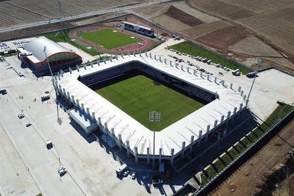 Batman Gençlik ve Spor İl Müdürü Mehmet Şafi Özperk, stadyumun