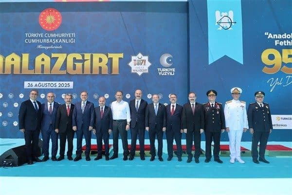 Batman Valisi Ekrem Canalp, Cumhurbaşkanı Recep Tayyip Erdoğan’ın teşrifleriyle gerçekleştirilen,