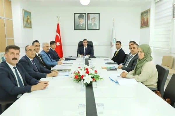 Valilikten yapılan açıklamaya göre, Vali Ahmet Karakaya başkanlığında, ildeki jeotermal