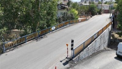 Malatya Büyükşehir Belediyesi, Yeşilyurt ilçesi Konak Mahallesi'nde depremde zarar gören