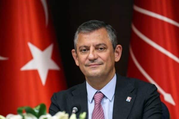 Cumhuriyet Halk Partisi (CHP) Genel Başkanı Özgür Özel, partisinin Sivas’taki
