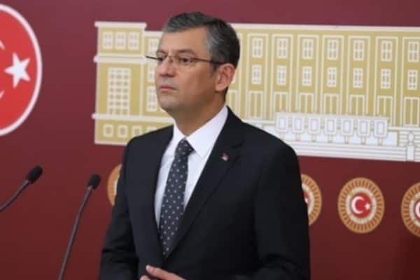 Cumhuriyet Halk Partisi Genel Başkanı Özgür Özel, Trabzon ziyareti kapsamında